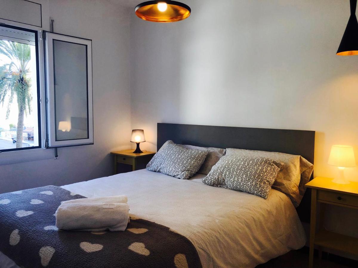 Apartamentos Aquarium. 150 Metros Playa. Roses Zewnętrze zdjęcie