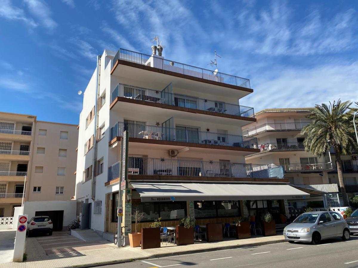 Apartamentos Aquarium. 150 Metros Playa. Roses Zewnętrze zdjęcie