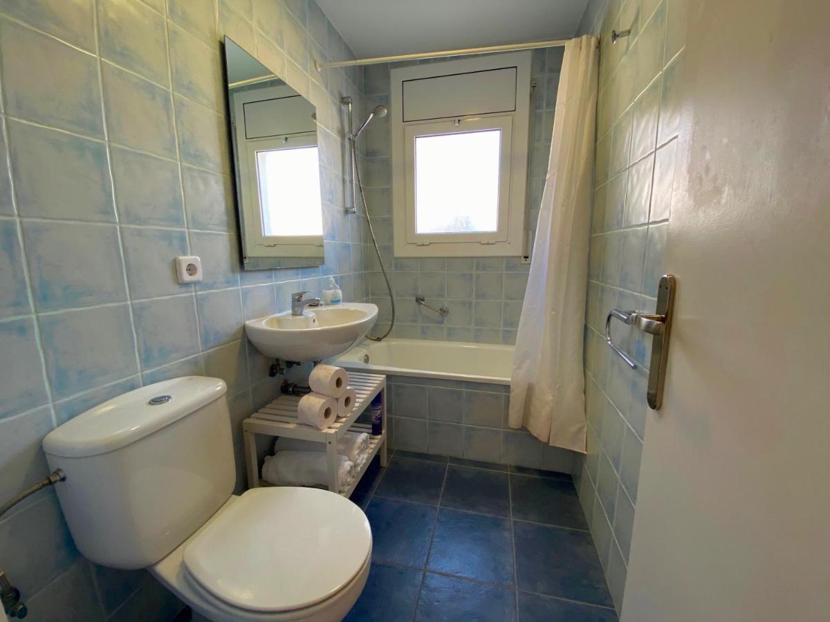 Apartamentos Aquarium. 150 Metros Playa. Roses Zewnętrze zdjęcie
